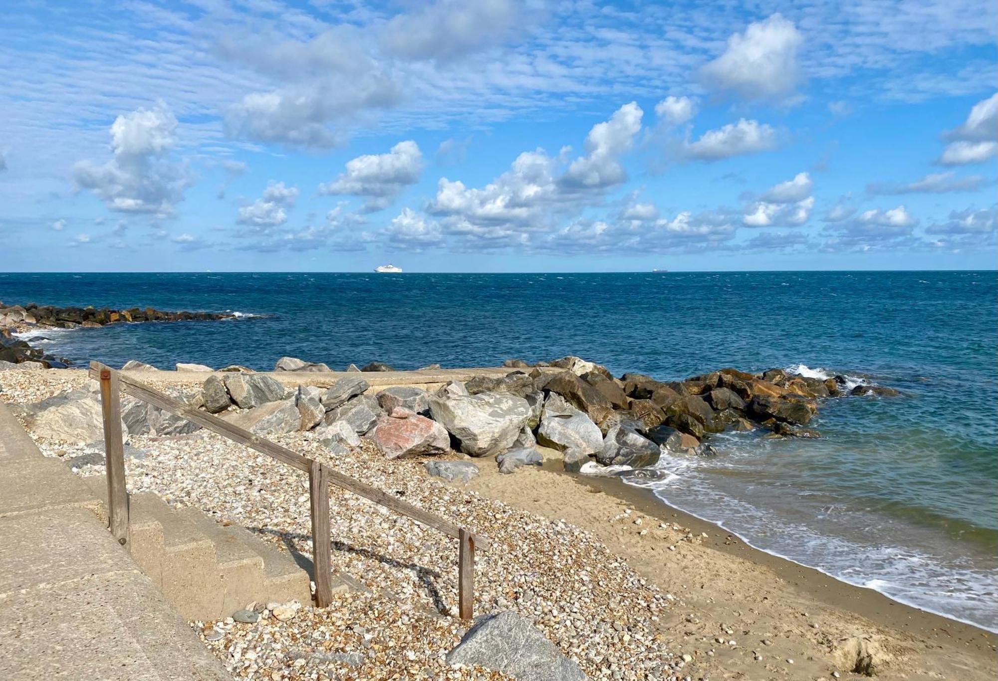 Peaceful Coastal Apartment Ventnor Kültér fotó